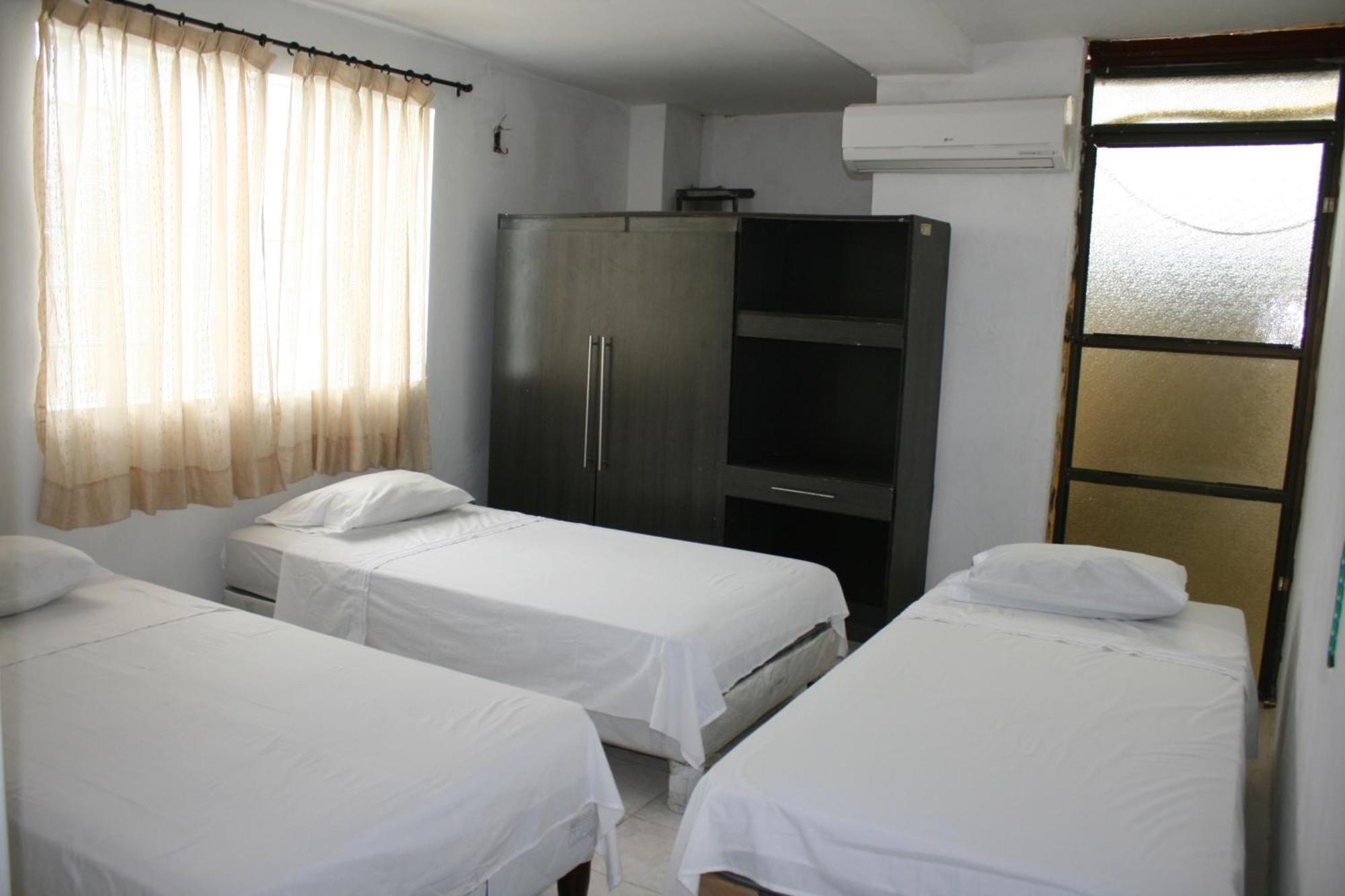 Vivienda Turistica El Castillo บูรีตากา ห้อง รูปภาพ