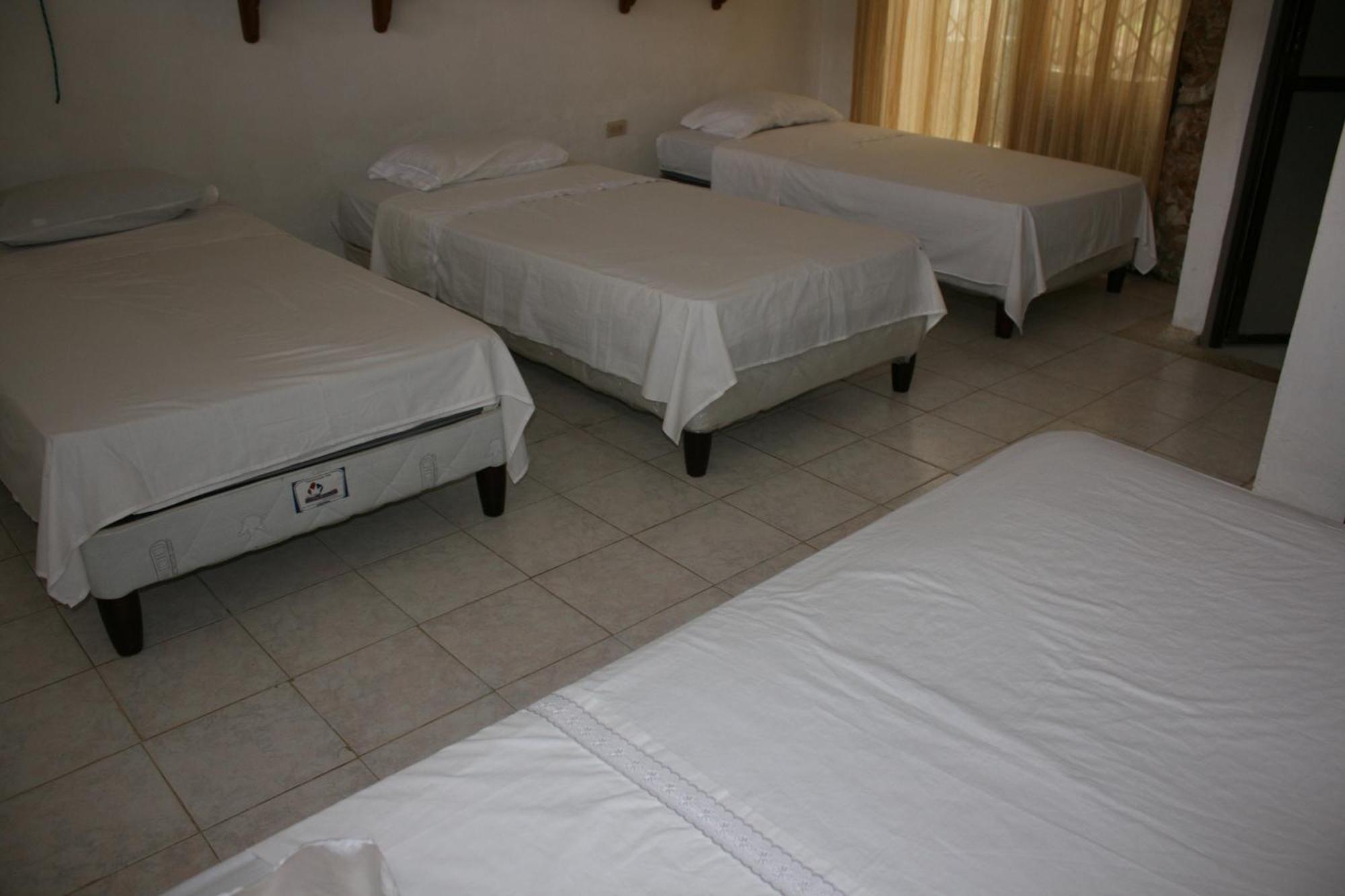 Vivienda Turistica El Castillo บูรีตากา ห้อง รูปภาพ