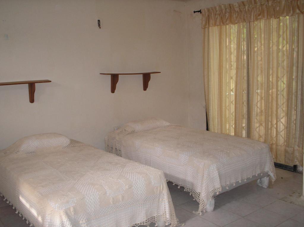 Vivienda Turistica El Castillo บูรีตากา ห้อง รูปภาพ